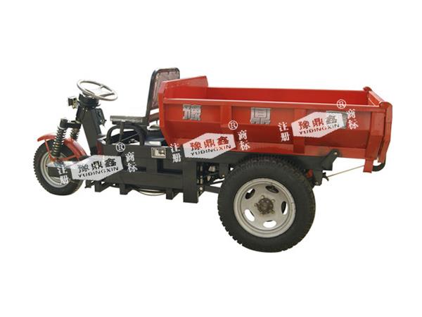 04電動(dòng)礦山車(chē).jpg